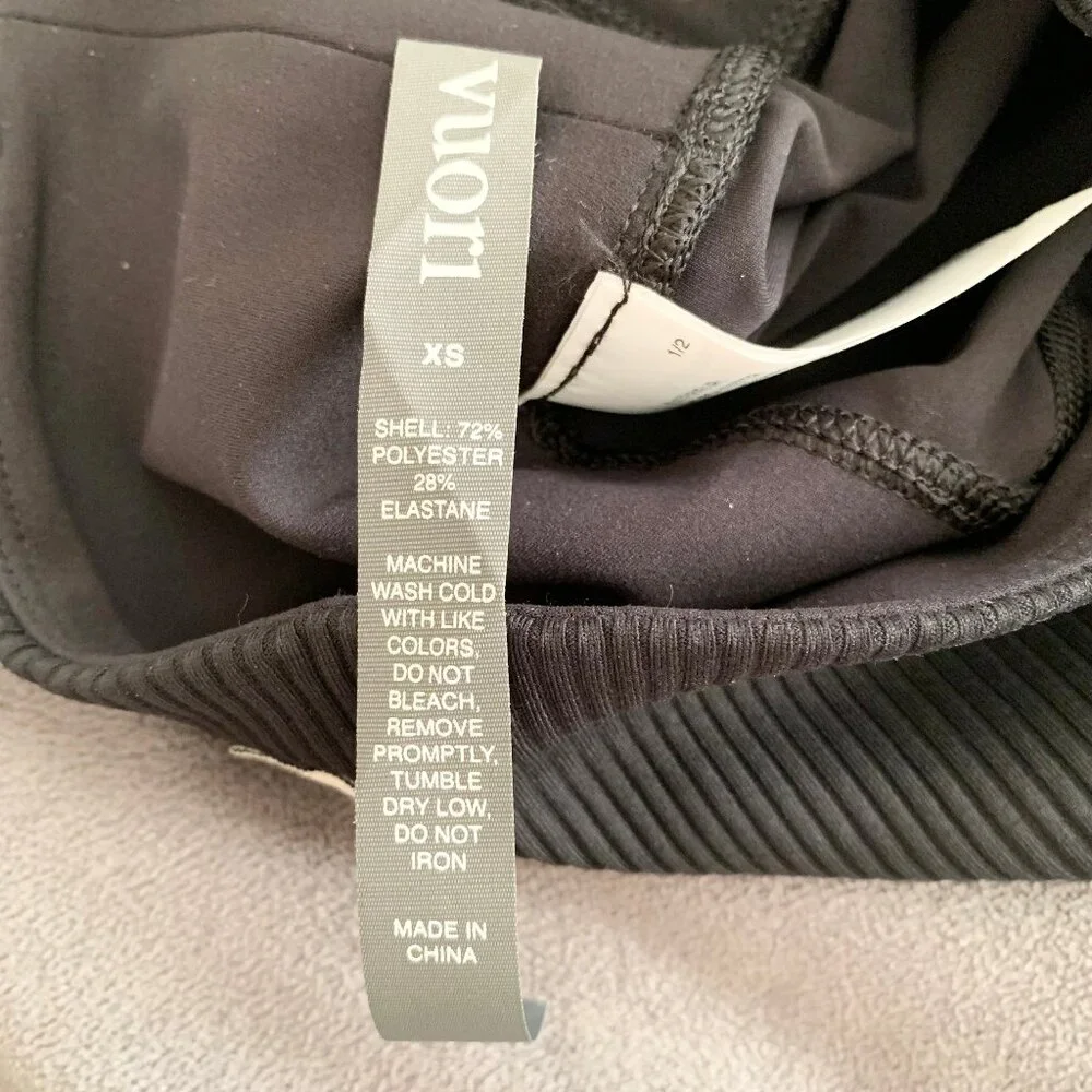 NWT Vuori Rib Studio Biker Short, Size XS, Black - Picture 7 of 10